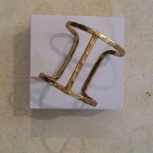 LUCKY BRAND CUFF BRACELET👑